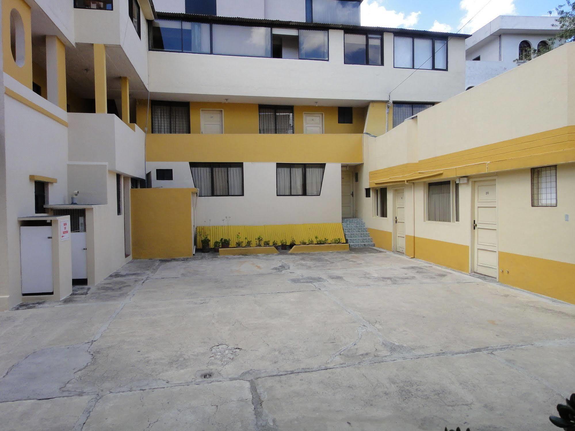Alston Inn Hotel Κίτο Εξωτερικό φωτογραφία