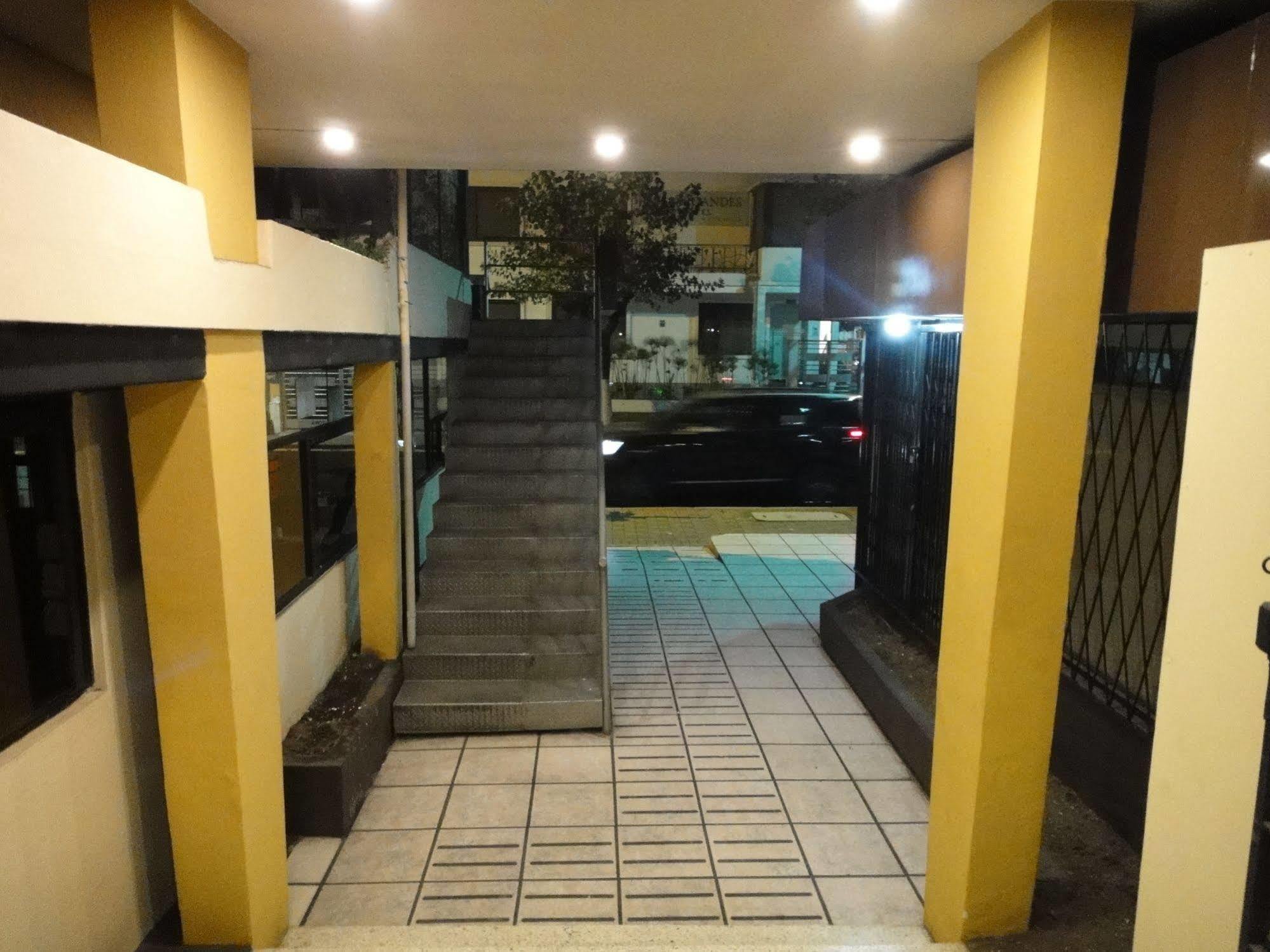 Alston Inn Hotel Κίτο Εξωτερικό φωτογραφία