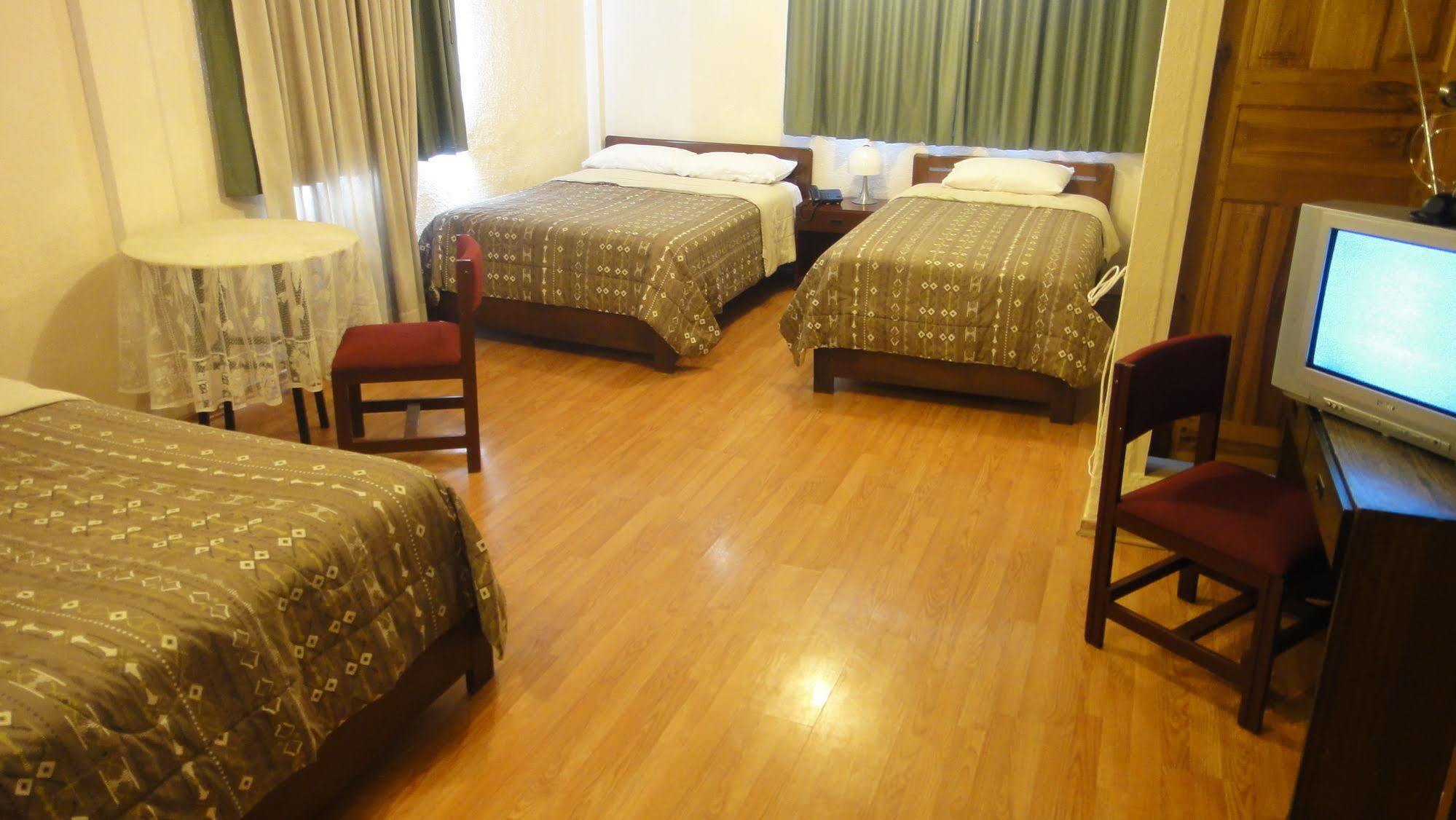Alston Inn Hotel Κίτο Εξωτερικό φωτογραφία
